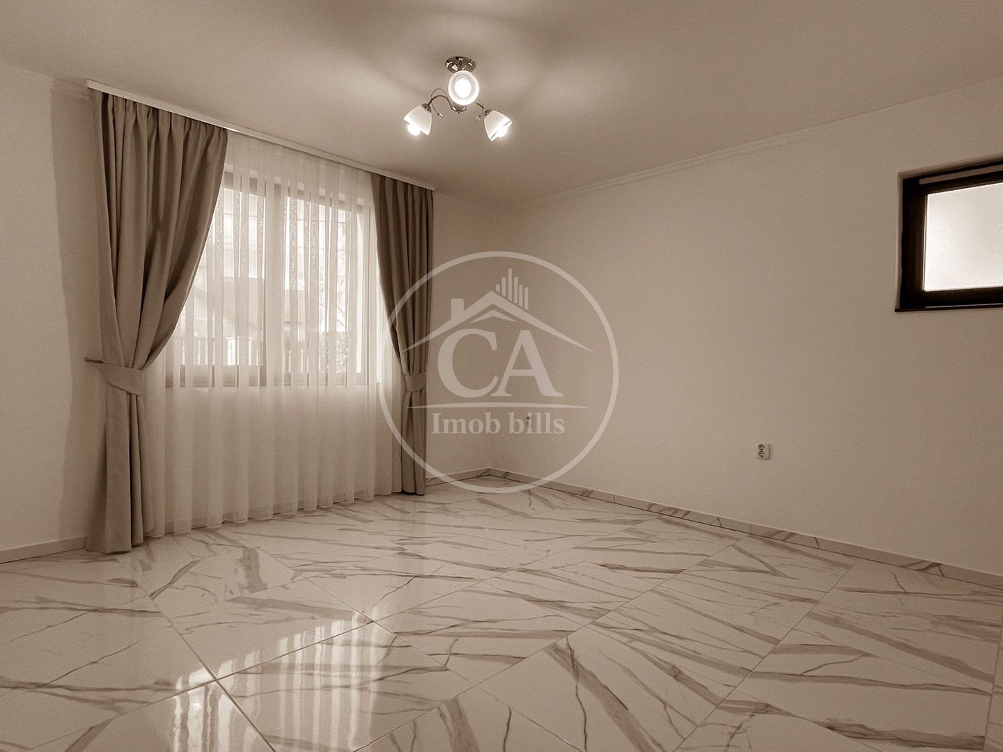 Casă de vanzare  cu 4 camere în Santandrei, Oradea. - Poză 8