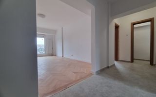 VANZARE 4 CAMERE DECOMANDAT -UNIRII - VEDERE FANTANI - 104mp - Poză 2