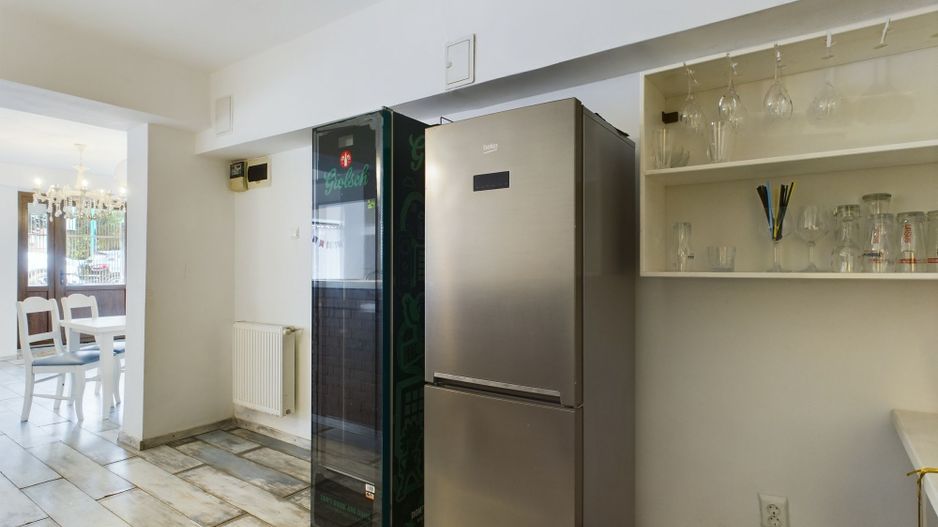 Spațiu comercial cu multiple destinații pe Martirilor - Poză 13