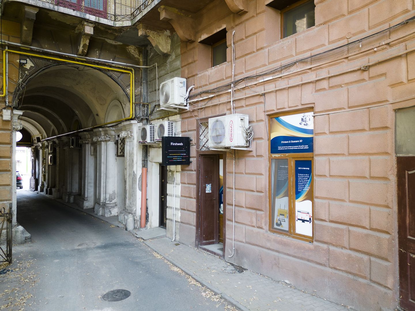 Spațiu ultracentral de închiriat - Poză 2