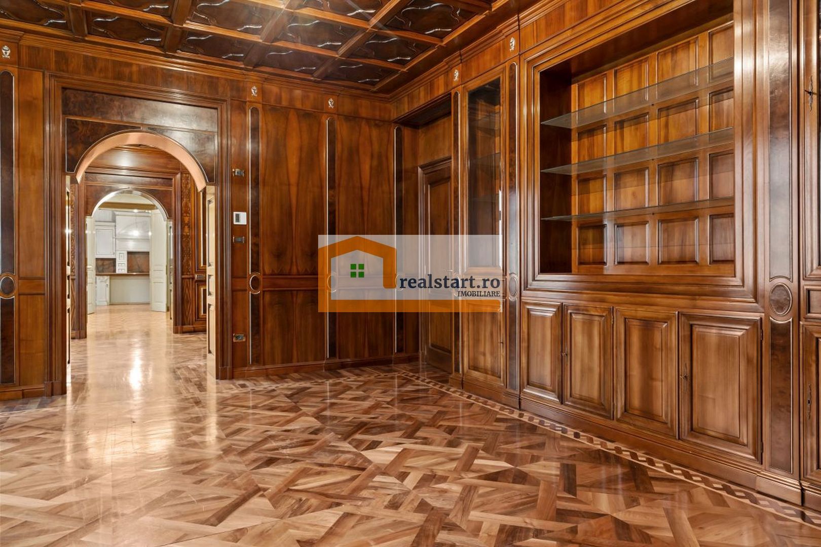 Ultracentral, ideal aparthotel, cabinet, birou sau mixt - Poză 1