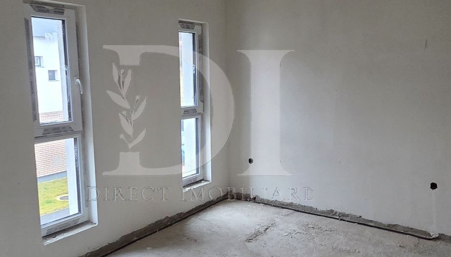 Casa finalizata 2025 108mp cu parcare si gradina  zona Terra - Poză 12