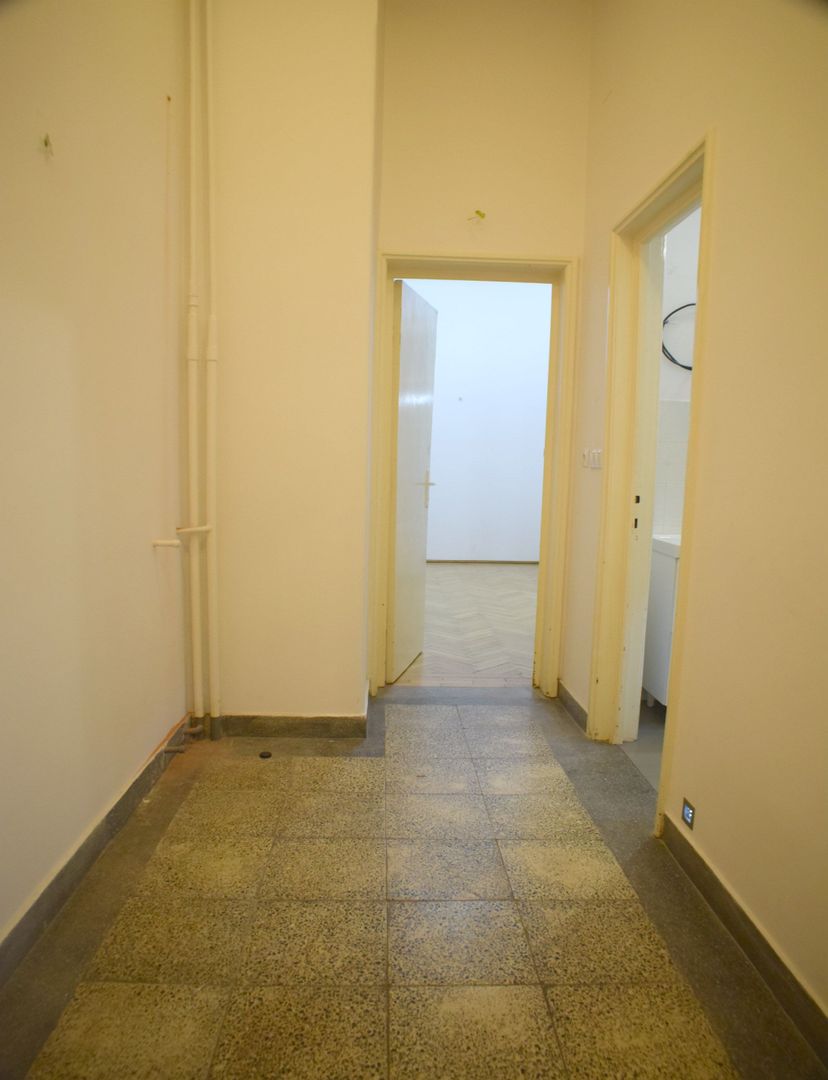 Dorobanti- Capitale - Studio  45 mp - Poză 6