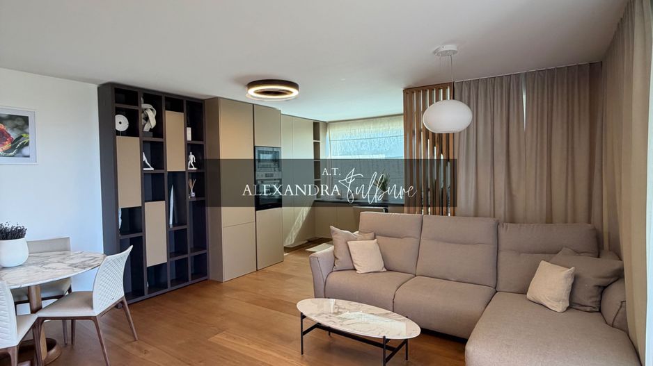 Apartament PREMIUM cu curte, terasă și lift cu acces direct în living - Poză 21