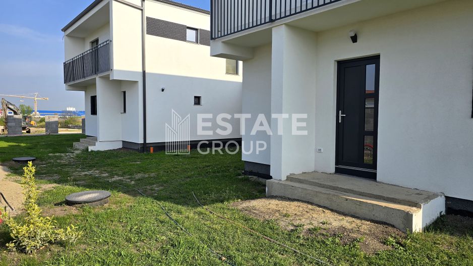 Duplex cu 5 camere unit prin camera tehnica in Dumbravita - Poză 5