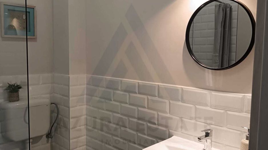 Studio modern nou etaj 2 cu lift boxa si parcare privata in Selimbar - Poză 7