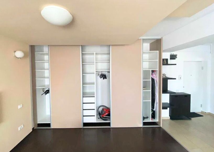 Un apartament care bifează exact ce contează spațiu lumină liniște și parcare - Poză 3