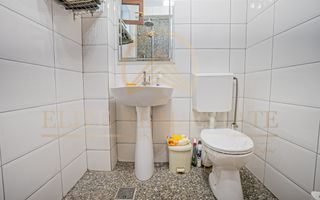 Viluta cocheta cu curte frumoasa in Mamaia Sat! - Poză 31