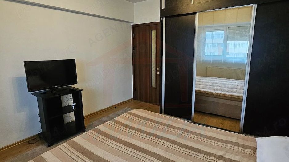 De închiriat apartament 2 camere decomandat -- Baia Comunală - Poză 4