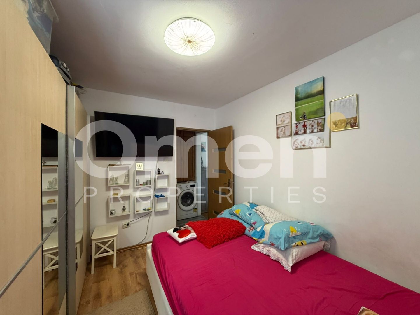 Apartament cu 2 camere, etaj intermediar, zona Vivo - Poză 1