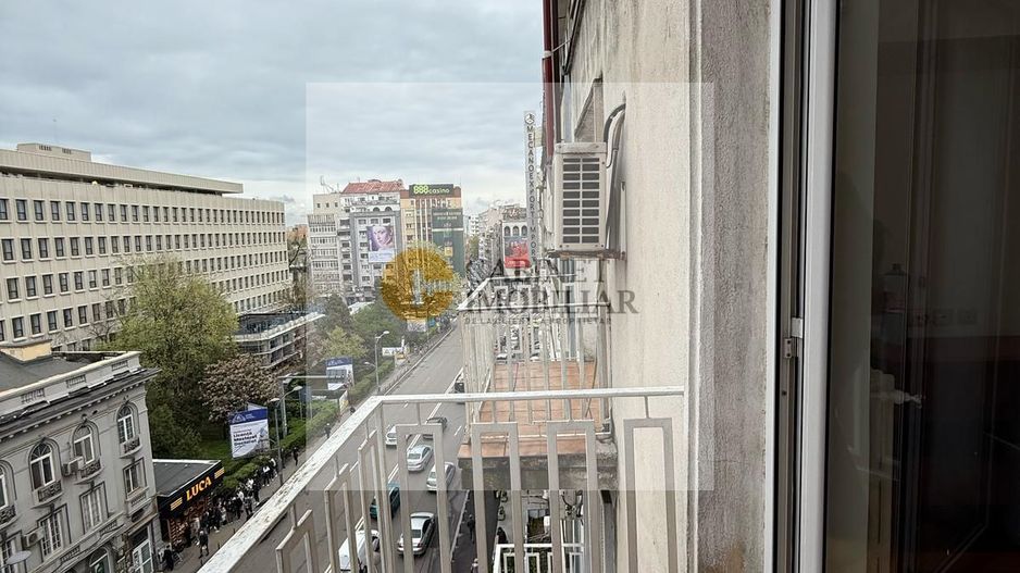 3 camere  | Piata Romana | 2 balcoane deschise - Poză 3