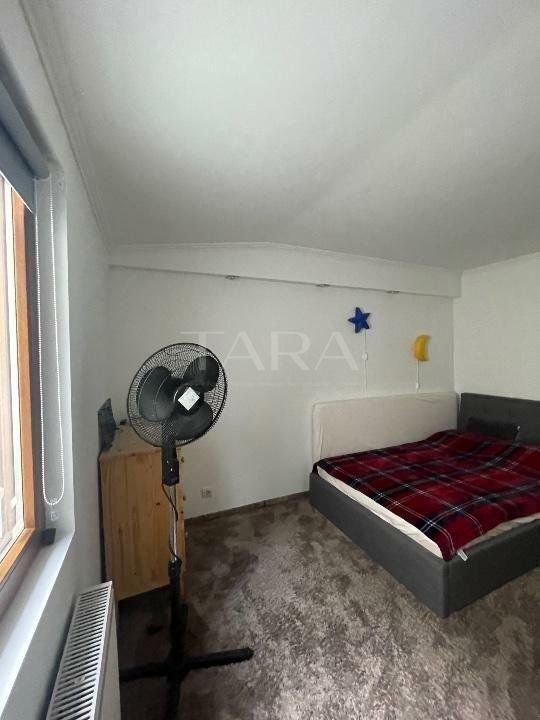 Casă cu două corpuri independente, ideală pentru locuit și închiriere - Poză 4