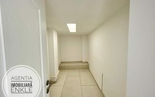 Spatiu comercial de vânzare, zona Stadion - Poză 4