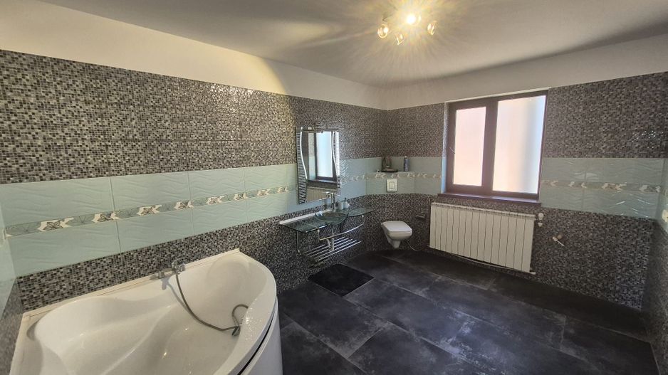 Vila cu piscina Dobroesti Ilfov - Poză 12