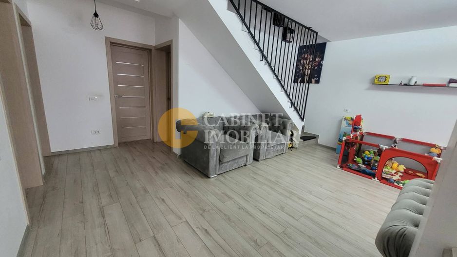 🏡   CASĂ PLAN PARTER  Mobilată  Complet  - Lunca Cetățuii |  🏡 - Poză 2