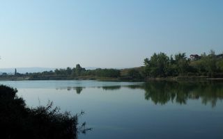 Vand/Inchiriez Casa 460mp+teren 1090mp Lac Ezareni - 1250euro/mp - Poză 6