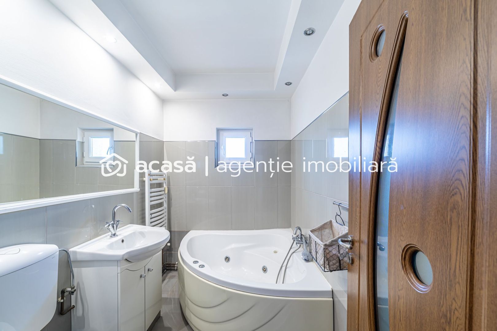 REZERVAT!!! Apartament 4 camere în Piața Spitalului - Poză 8
