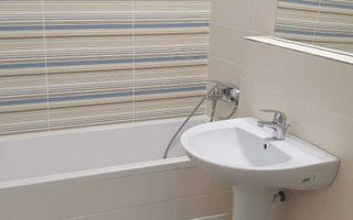 Apartament spațios 4 camere – Polonă colț cu Ștefan cel Mare - Poză 5