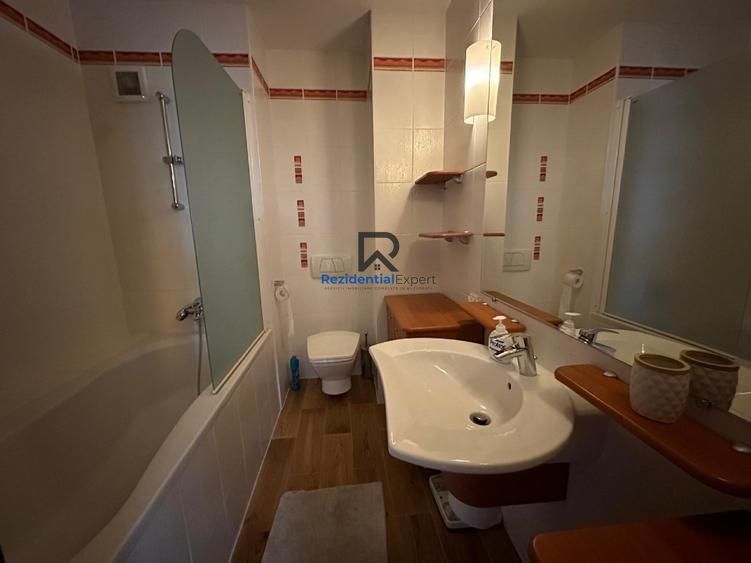 Apartament cu 3 camere de vânzare Primăverii - Poză 8