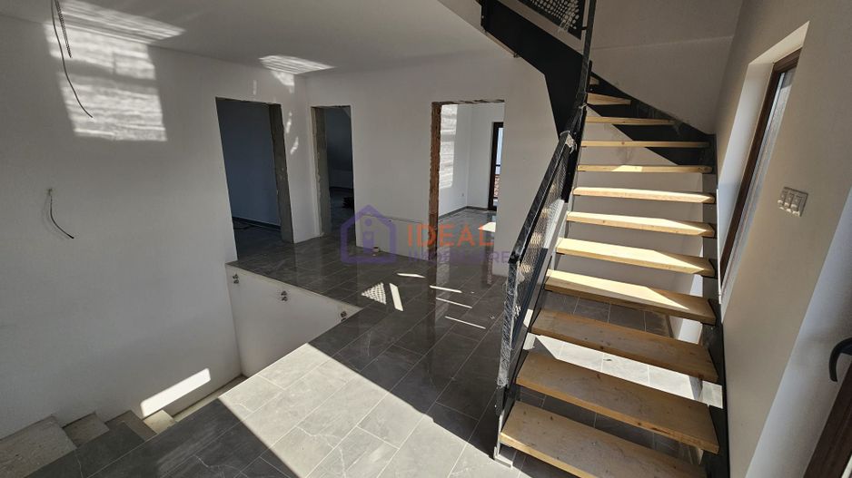 Casa Individuala La Cheie cu 5 camere si 566 mp teren, in Cisnadie - Poză 24