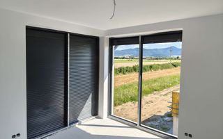 Casa premium 4 camere la alb teren de 310 mp 124 mp utili în Cristian - Poză 8