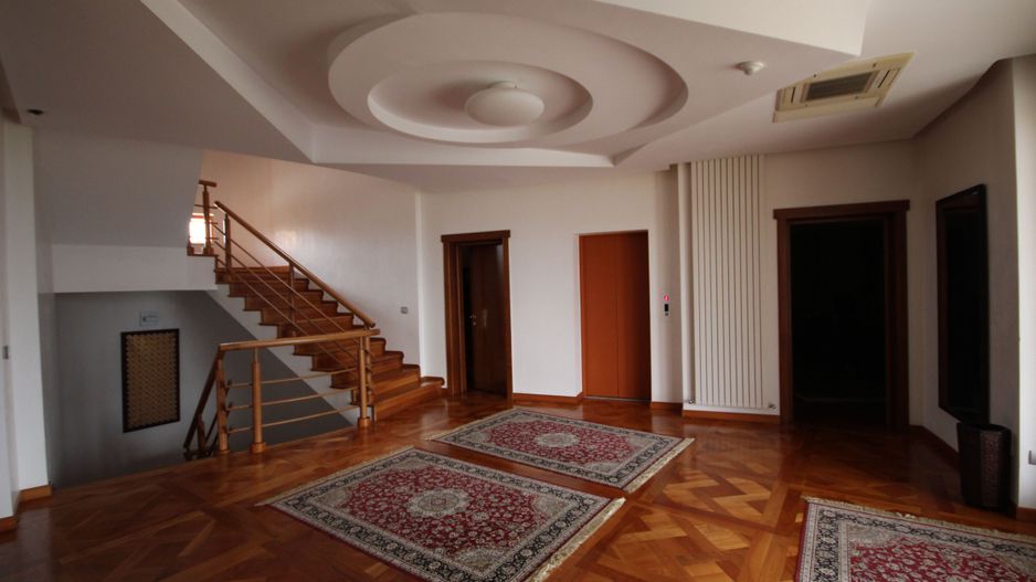 Casa pretabila birouri, camin de batrani - Poză 52