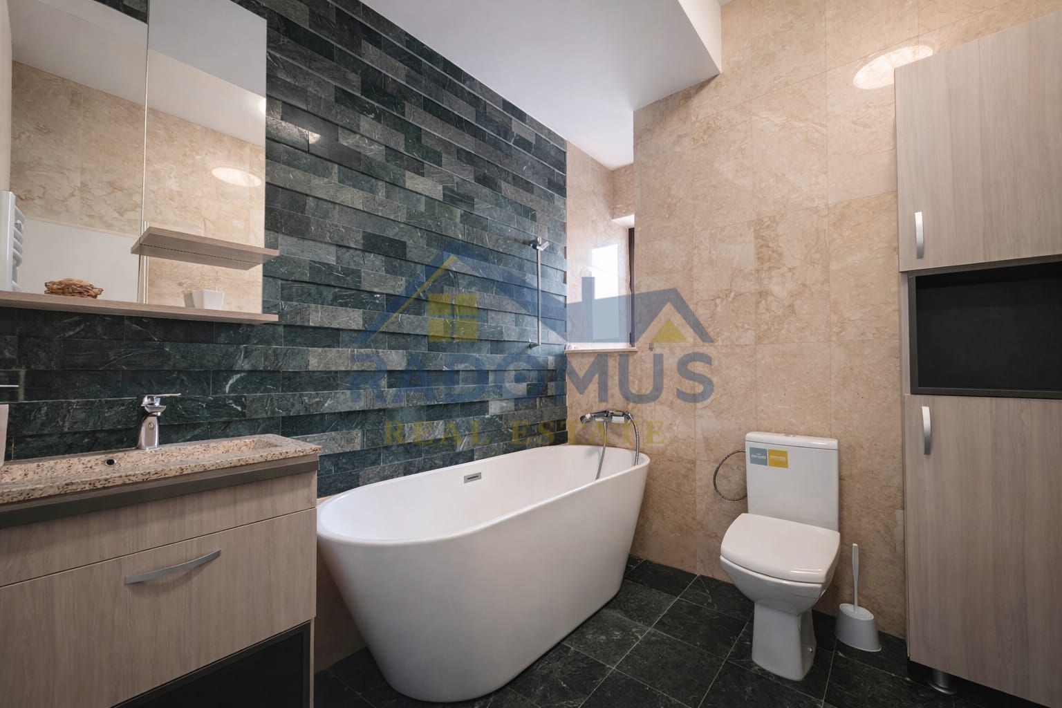 Inchiriere Penthouse - Ploiești - 9 Mai - 3Cam + 2 băi - Terasă 140mp - Poză 7