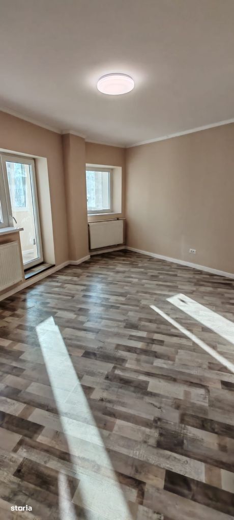 Apartament 3camere- metrou Aparatorii Patriei. - Poză 10