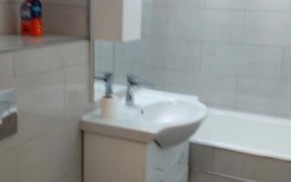 Vand apartament cu 3 camere la intrarea in Micro 17 Satu Mare - Poză 8