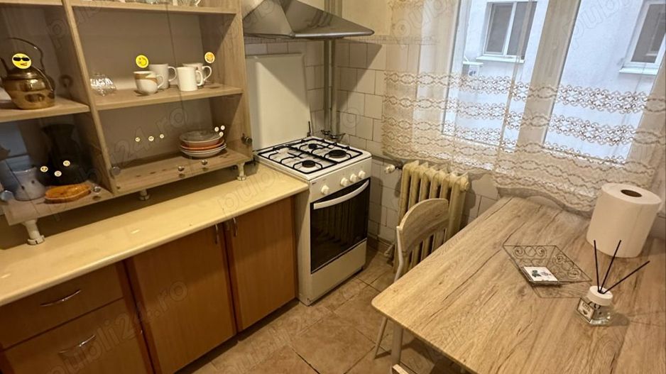 Apartament spatios 3 camere Drumul taberei - Poză 2