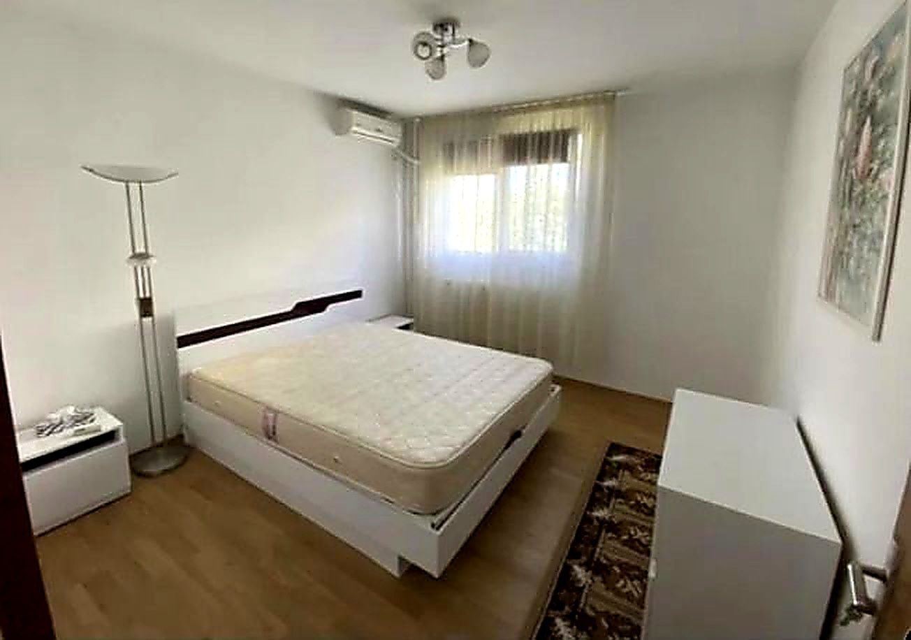 Vanzare Apartament 2 camere, 47 mp, mobilat și utilat – Metrou Favorit - Poză 3