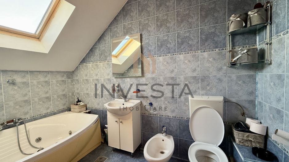 Casa de vanzare/Zona centrala/Ideală pt spatiu comercial/Gradinita - Poză 11