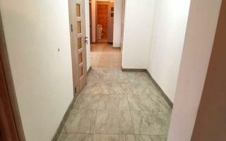 PROPRIETAR - B-dul Chisinau - Mega Mall - Bloc 1983 - 3 Camere - 2 bai - Poză 9