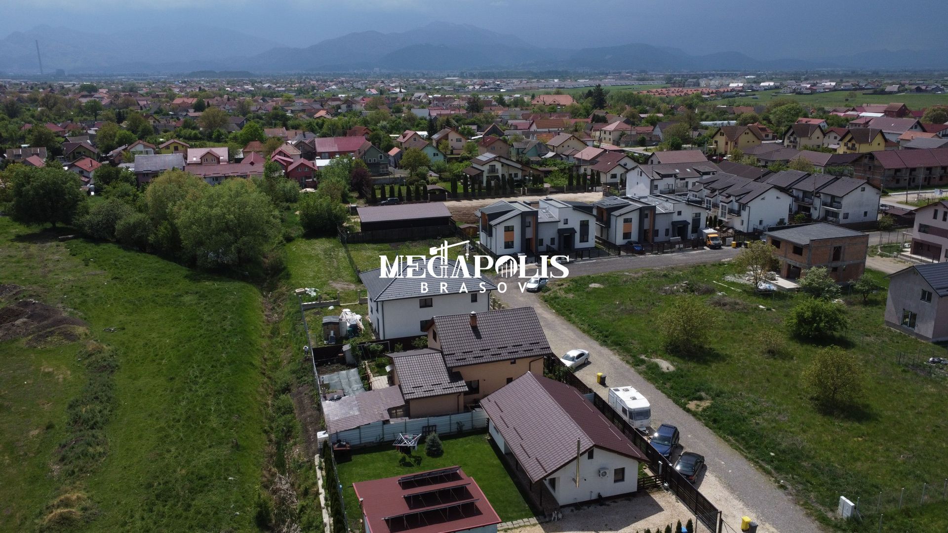 Casă spațioasă 4 dormitoare Sânpetru, 500 mp teren, mobilată complet - Poză 10