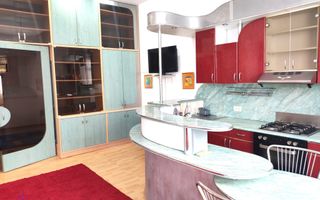 Apartament 3 camere ultracentral - Poză 1