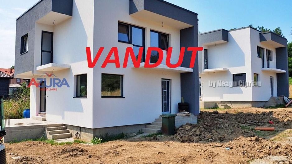 Case Noi Smeura Pitesti - Poză 1