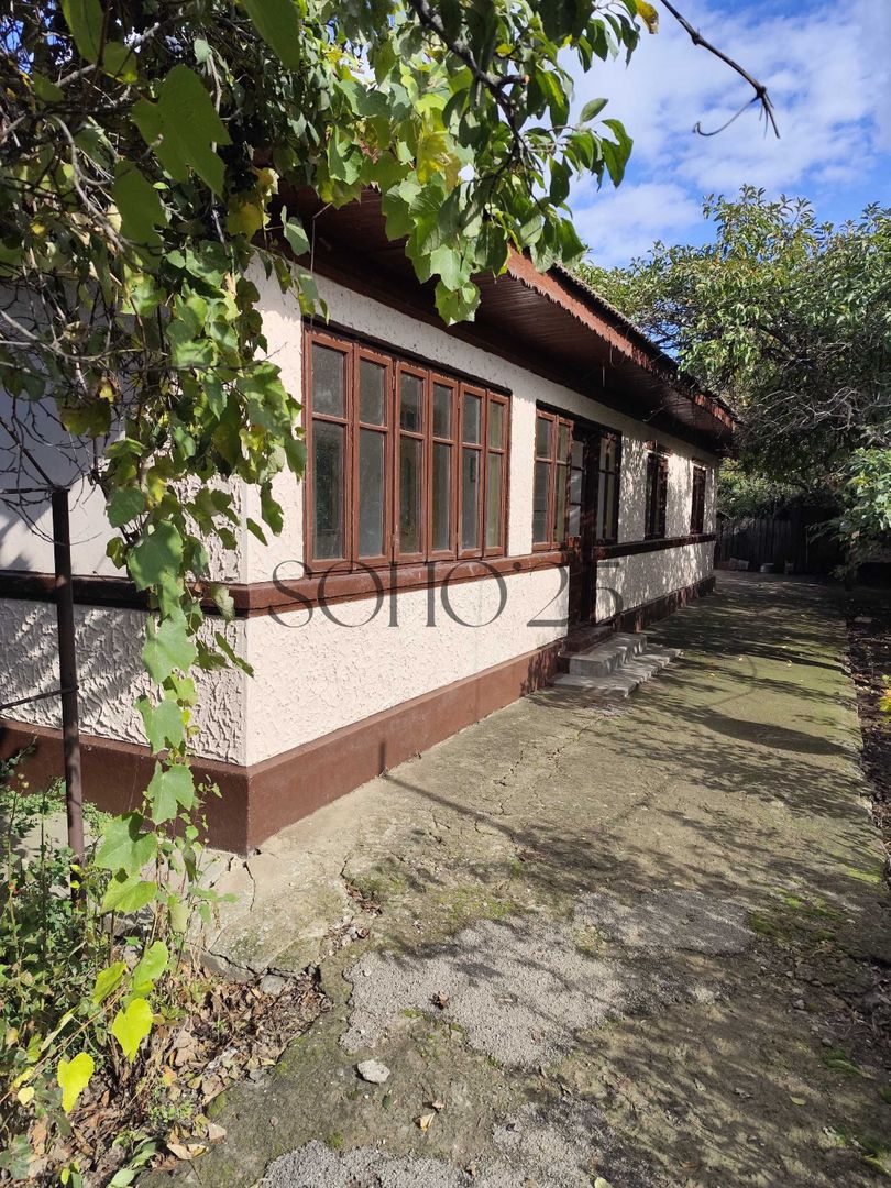 Vand casa cu teren intravilan la 40 km de Bucuresti - Poză 1