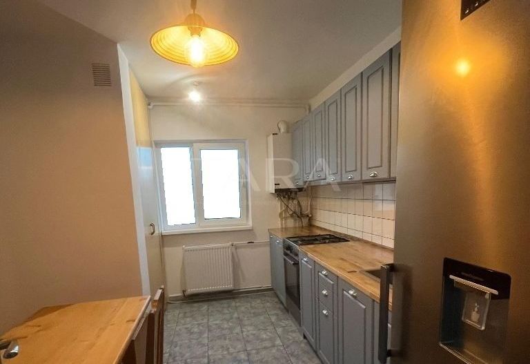 Apartament cu 3 camere, decomandate, Mărăști, zona Fabricii. - Poză 2
