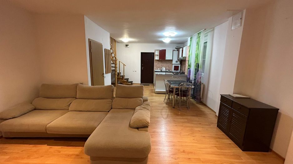 Apartament 3 camere -  zona Tolstoi - Poză 4