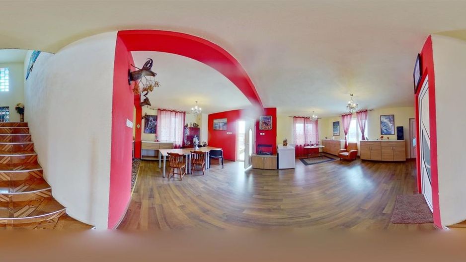 Proprietate pe 2 niveluri, curte individuala si garaj, cartier linistit, Rasnov. - Poză 30