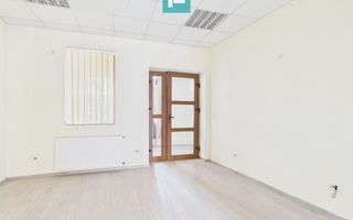 Spațiu central birou/locuință – Str. Primăriei - Poză 5