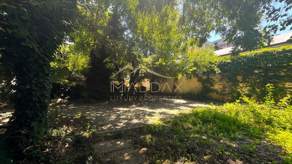 Apartament parter Piața Romană | 5 camere | Curte | 8 Locuri de Parcare - Poză 23