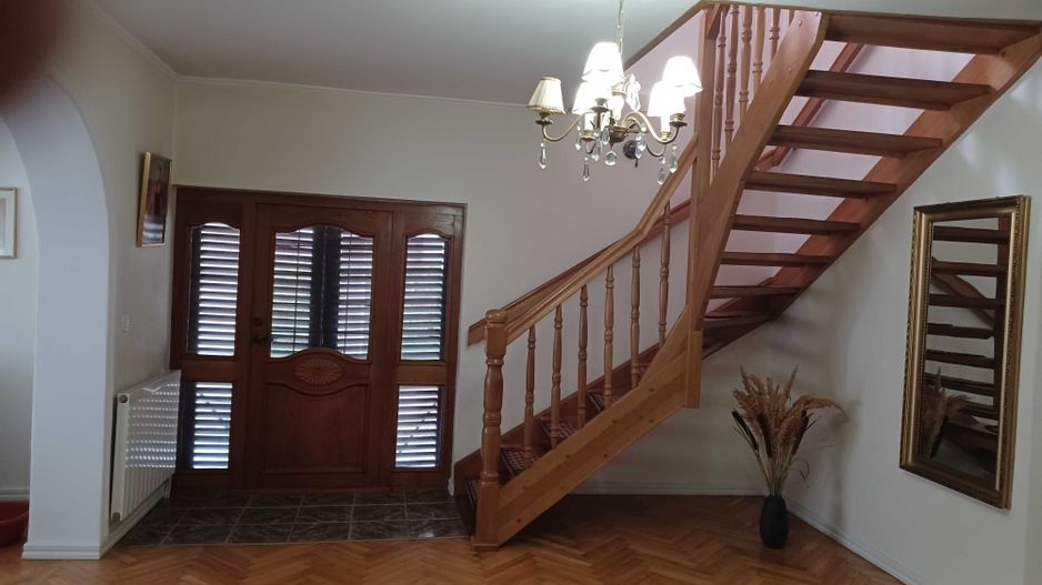 Casa deosebita de vanzare - Poză 5