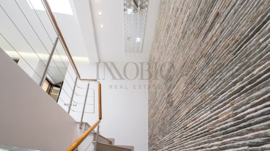 Vilă 5 Camere | Ideală pentru Beauty Hub | Spatiu Comercial - Poză 10