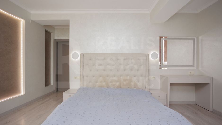 Spre vînzare apartament spațios, 2 dormitoare și living, sec. Botanica - Poză 24