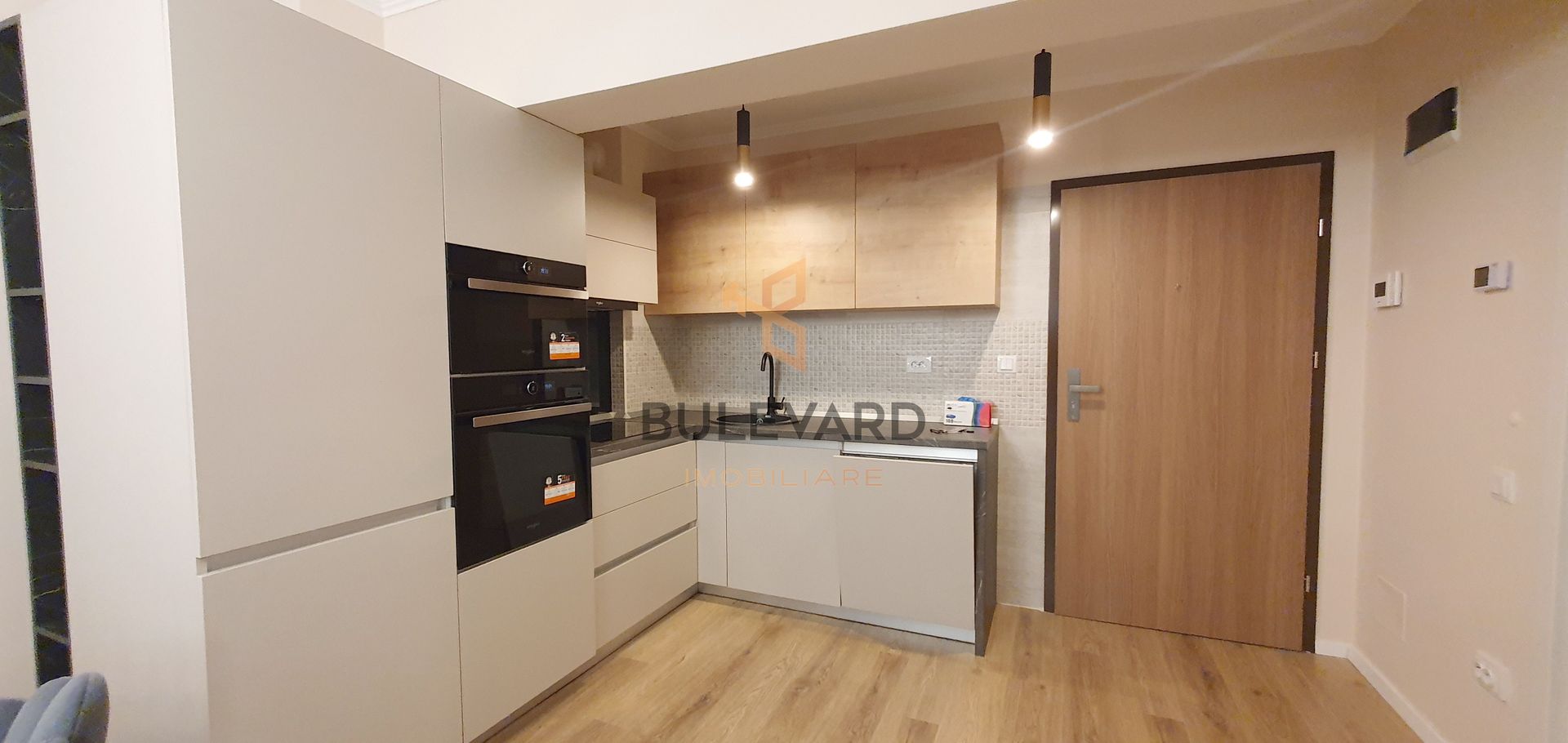 Apartament cu 2 camere+parcare si terasa de 24mp, zona Iulius Mall! - Poză 8