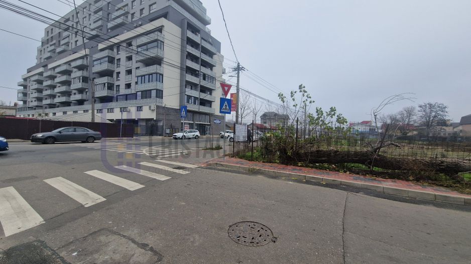 Teren stradal, deschidere 15m, fara constructii, langa Lidl - Str. Bratarii - Poză 10