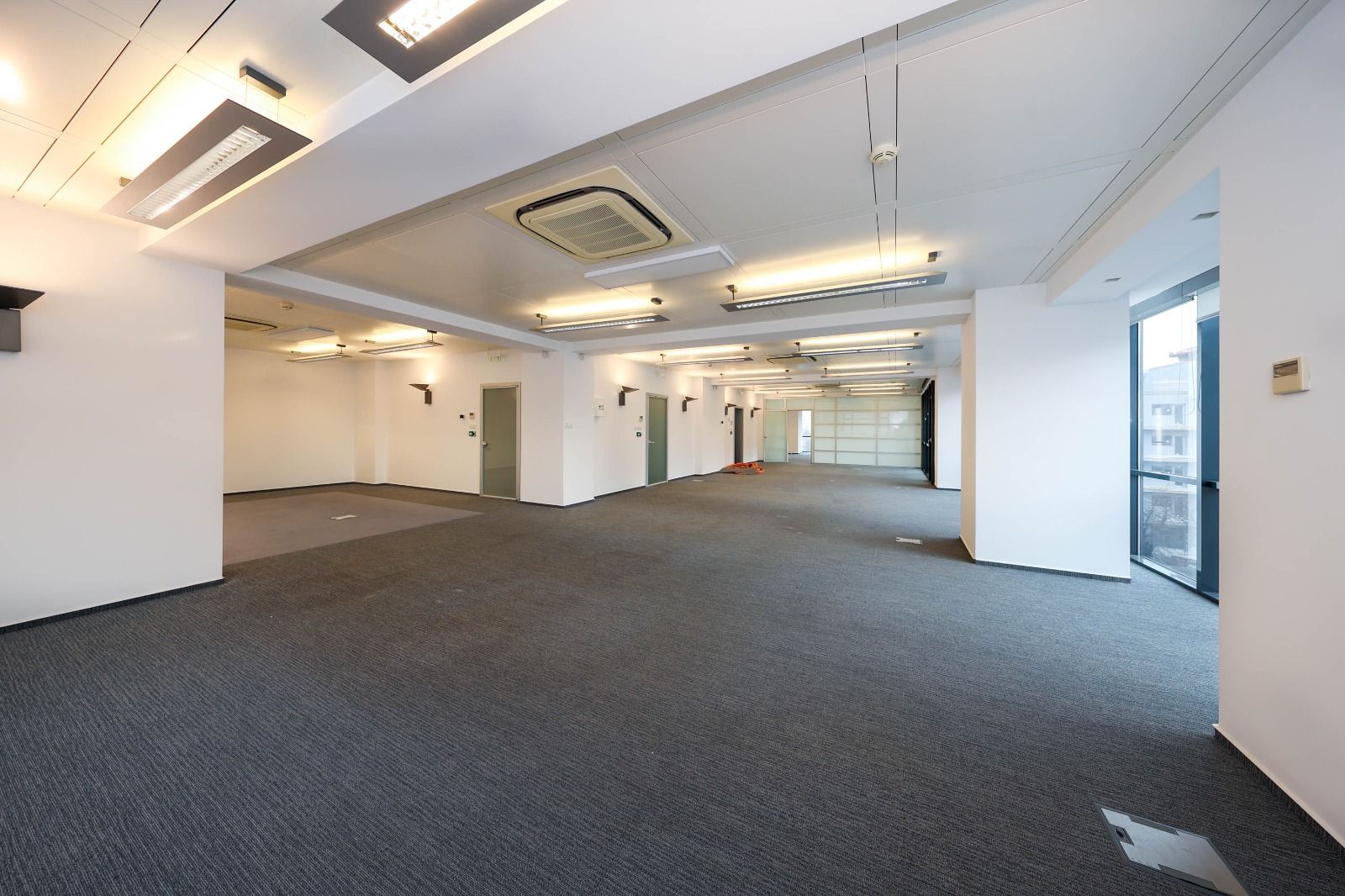 Clădire de birouri și centru de date – Oportunitate exclusivă in Brasov - Poză 33