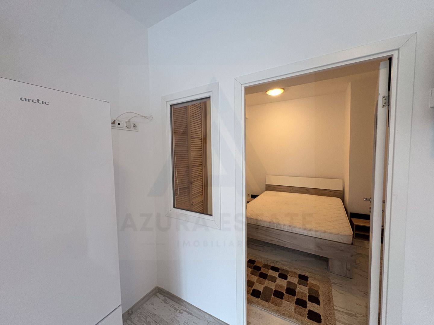 Garsoniera  47 mp etaj 2 cu lift si balcon pe strada Doamna Stanca - Poză 4