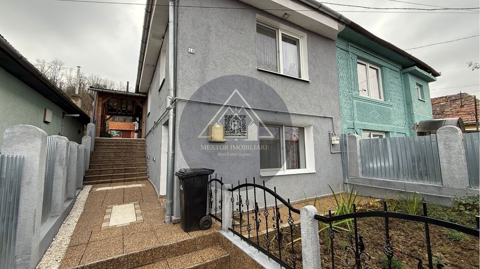 Casa 3 camere, Medias - Poză 3